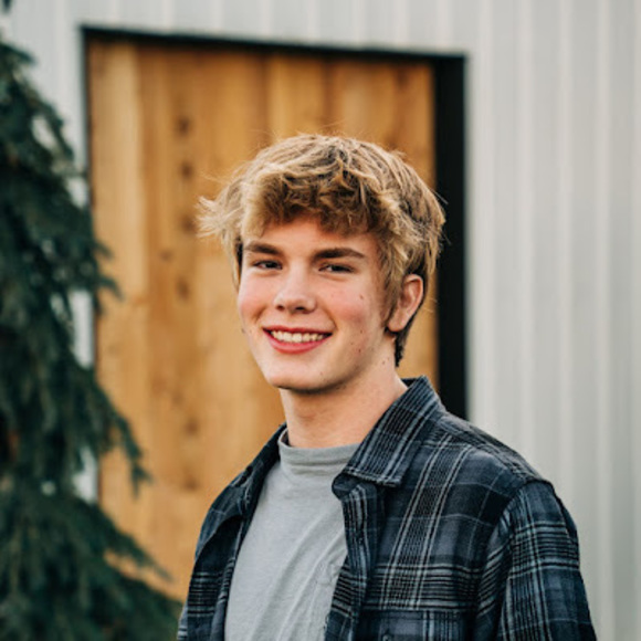 Meet your Posher, Daniel - Picture 1 of 1